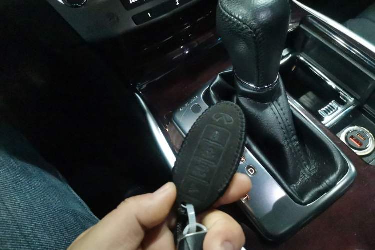 Used Infiniti Q70 2019 Q70L 2.0T Enjoyment Edition Interior 1