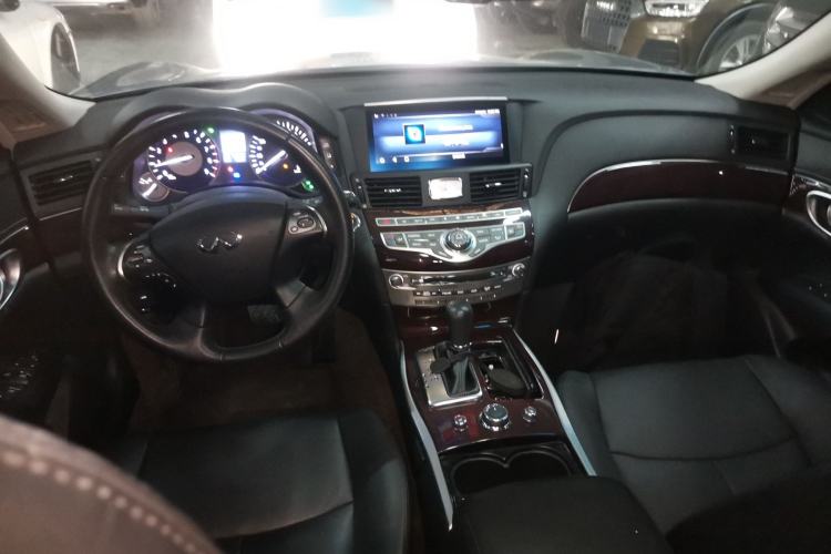 Used Infiniti Q70 2019 Q70L 2.0T Enjoyment Edition Interior 2
