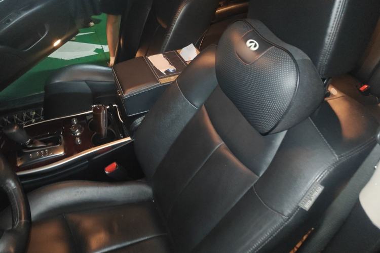 Used Infiniti Q70 2019 Q70L 2.0T Elite Plus Version Left Front Seat