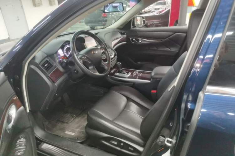 Used Infiniti Q70 2019 Q70L 2.0T Elite Plus Version Left Front Seat