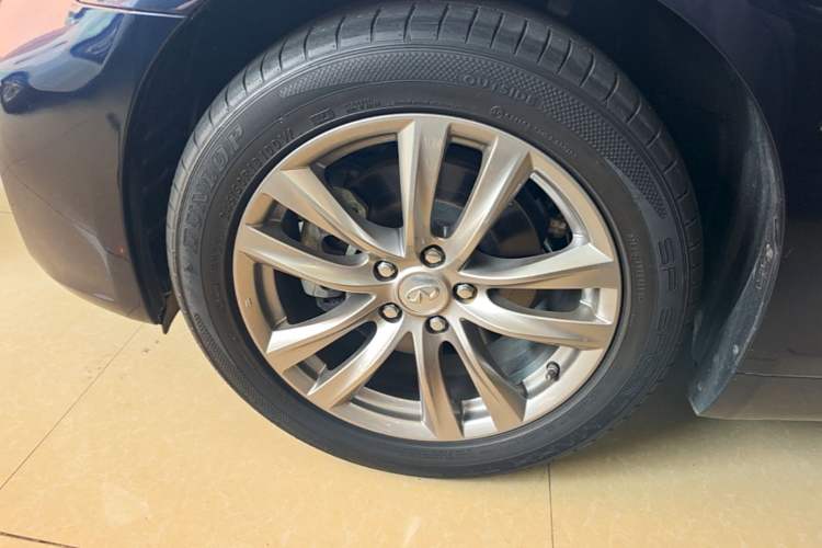 Used Infiniti Q70 2019 Q70L 2.0T Elite Edition Left Front Wheel Hub