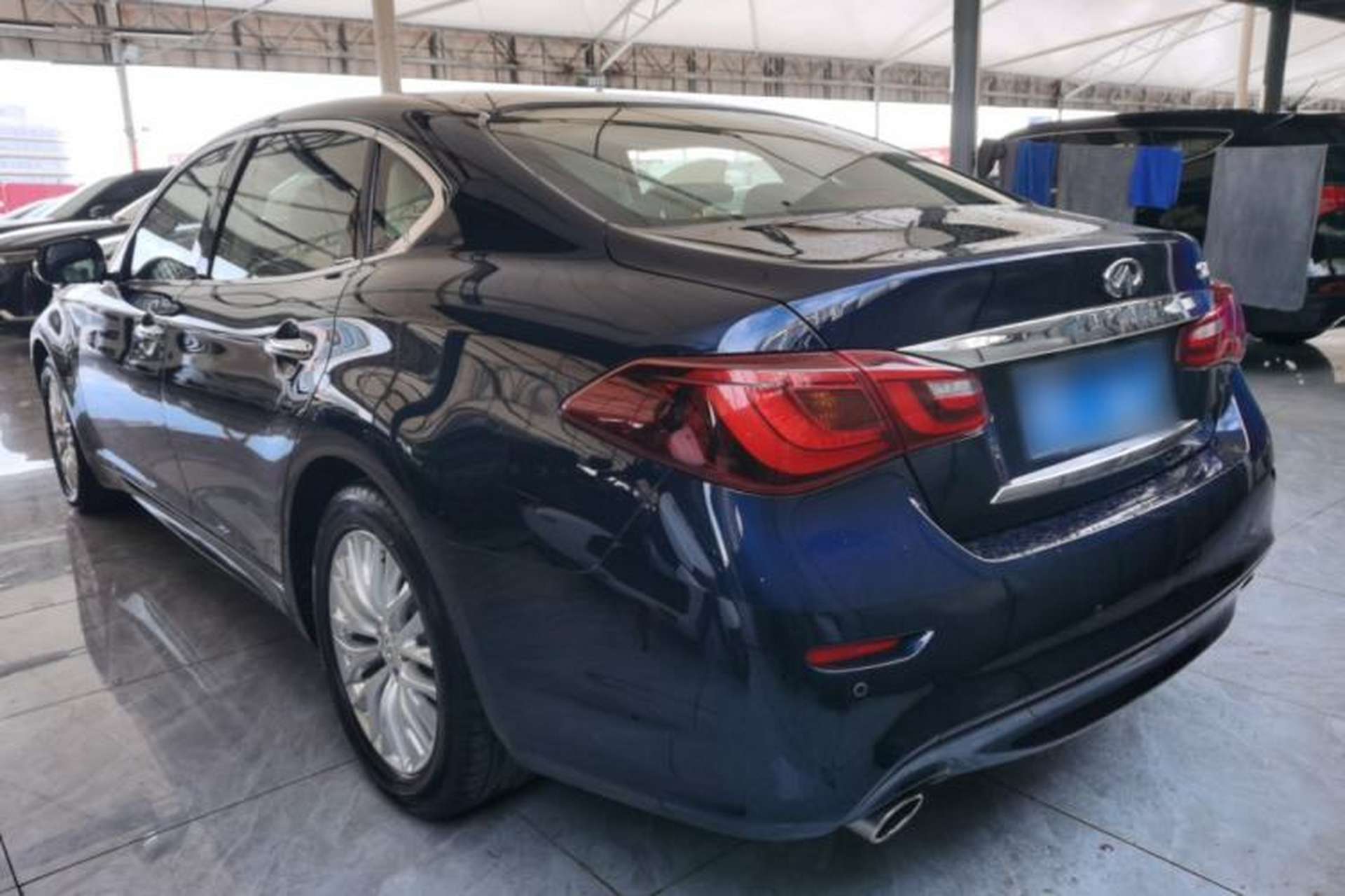Used Infiniti Q70 2019 Q70L 2.0T Elite Plus Version Rear Left 45 Deg