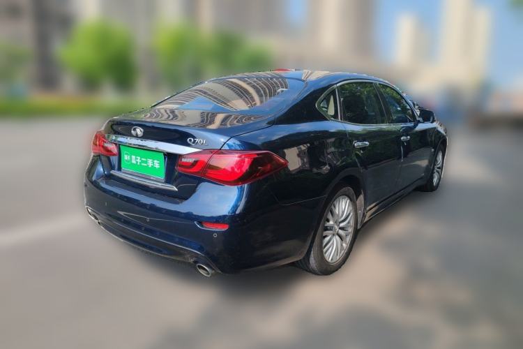 Used Infiniti Q70 2019 Q70L 2.0T Enjoyment Edition Rear Right 45 Deg