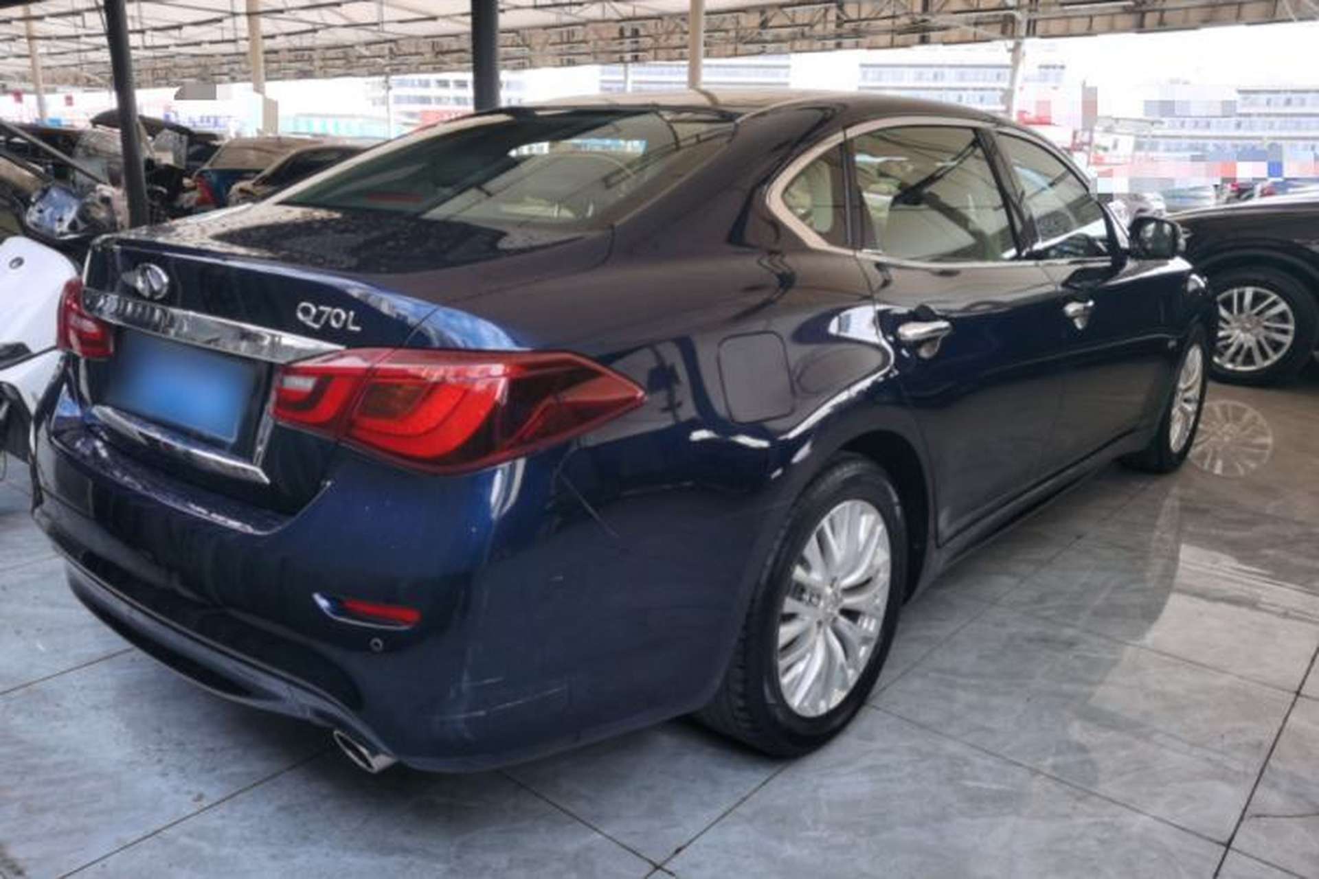 Used Infiniti Q70 2019 Q70L 2.0T Elite Plus Version Rear Right 45 Deg