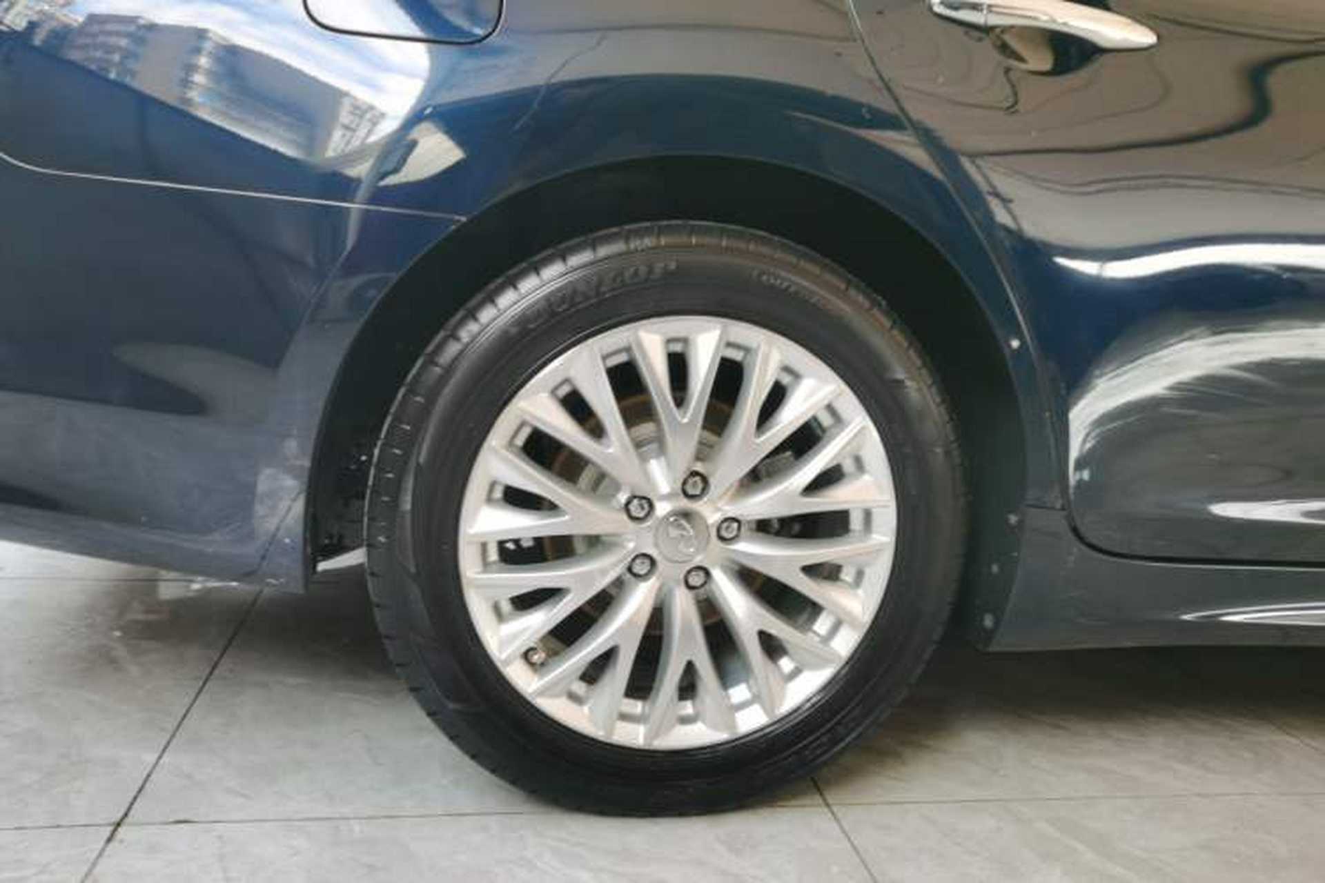 Used Infiniti Q70 2019 Q70L 2.0T Elite Plus Version Right Rear Wheel Hub