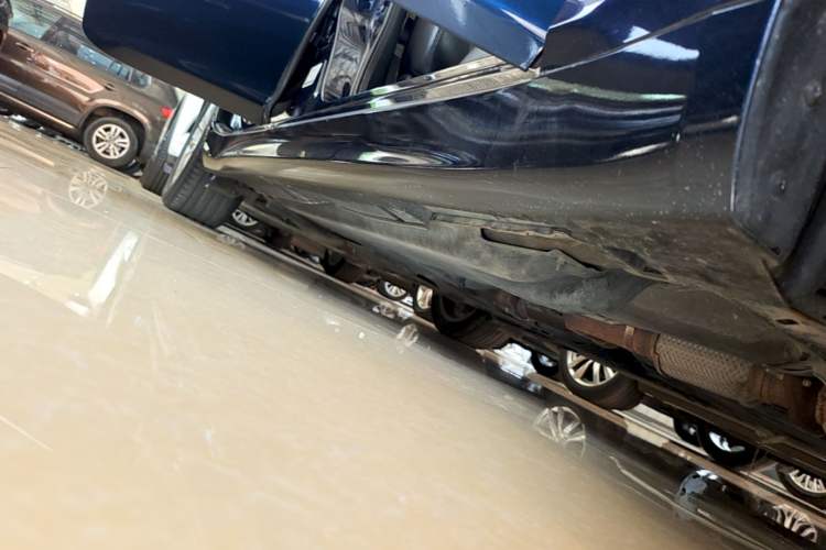 Used Infiniti Q70 2019 Q70L 2.0T Elite Edition Right Side Sill