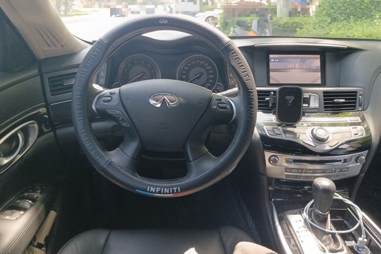 Used Infiniti Q70 2019 Q70L 2.0T Elite Edition Steering Wheel
