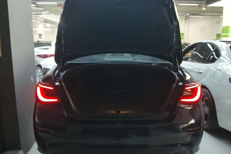 Used Infiniti Q70 2019 Q70L 2.0T Elite Edition Trunk