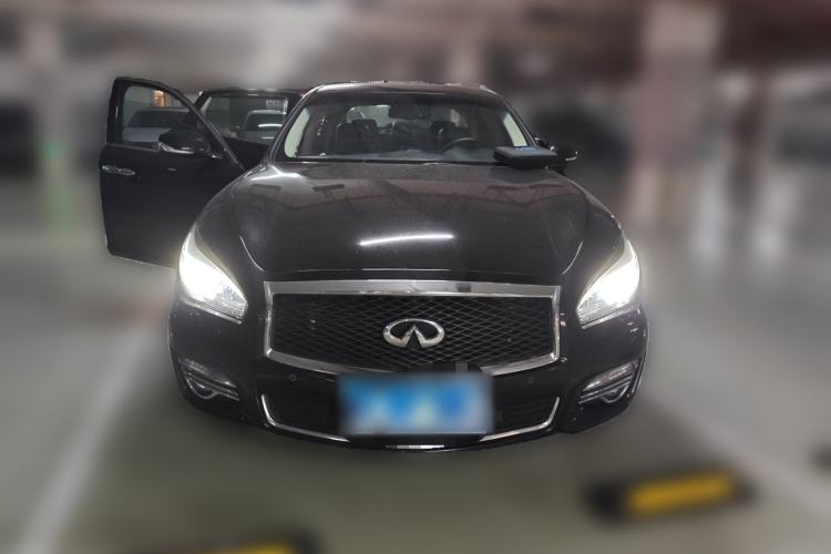 Used Infiniti Q70 2019 Q70L 2.0T Enjoyment Edition PLUS Front