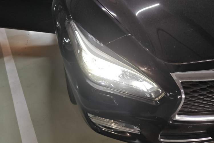 Used Infiniti Q70 2019 Q70L 2.0T Enjoyment Edition PLUS Right Front Headlight