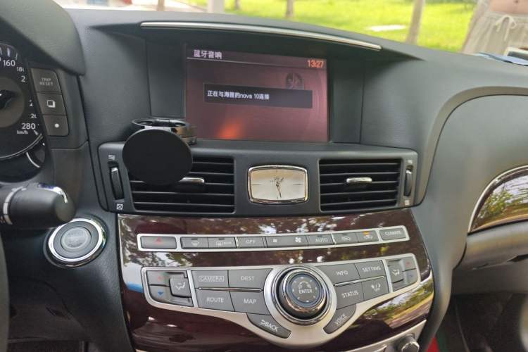 Used Infiniti Q70 2019 Q70L 2.0T Elite Plus Version Audio And AC Panel