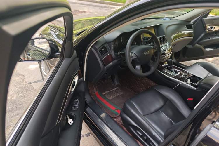 Used Infiniti Q70 2019 Q70L 2.0T Elite Plus Version Driver Seat