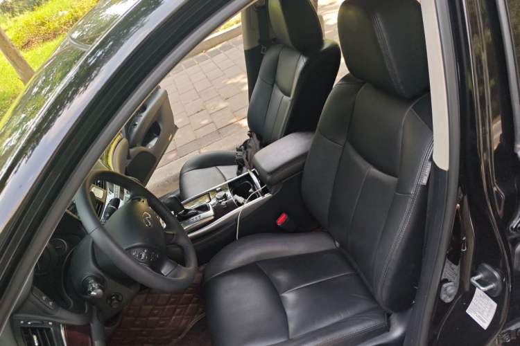 Used Infiniti Q70 2019 Q70L 2.0T Elite Plus Version Left Front Seat