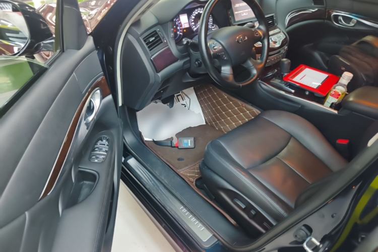 Used Infiniti Q70 2019 Q70L 2.0T Enjoyment Edition Driver Seat