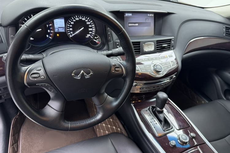 Used Infiniti Q70 2019 Q70L 2.0T Enjoyment Edition Interior 1