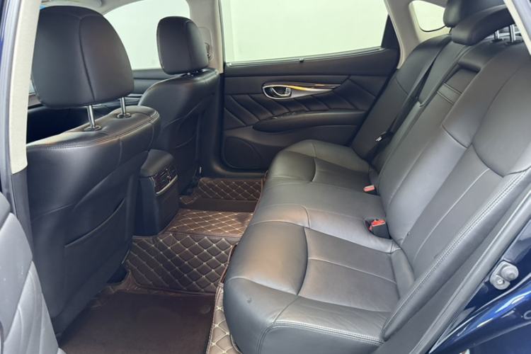 Used Infiniti Q70 2019 Q70L 2.0T Enjoyment Edition Interior 10
