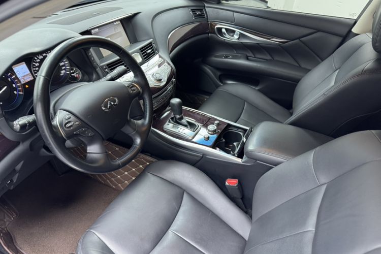 Used Infiniti Q70 2019 Q70L 2.0T Enjoyment Edition Interior 2