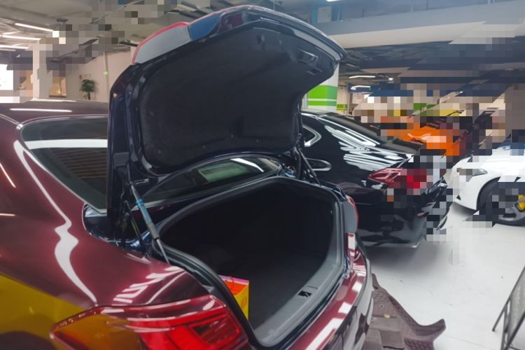 Used Infiniti Q70 2019 Q70L 2.0T Enjoyment Edition Trunk