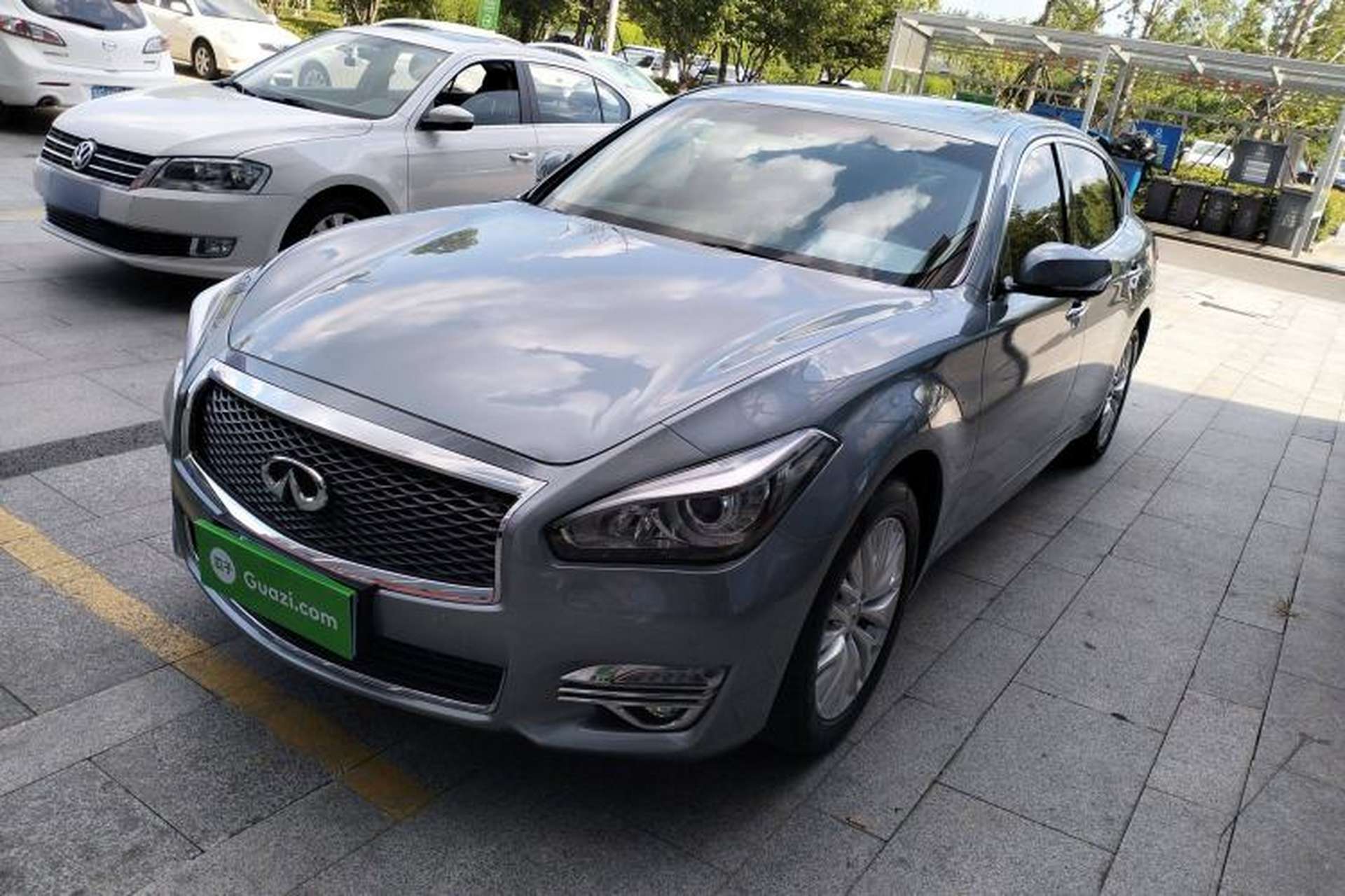 Used Infiniti Q70 2019 Q70L 2.0T Elite Plus Version Front Left 45 Deg