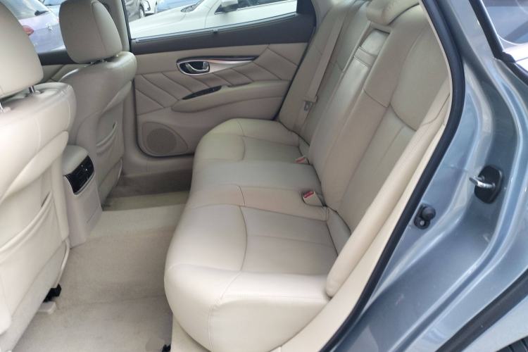 Used Infiniti Q70 2019 Q70L 2.0T Elite Plus Version Left Rear Seat