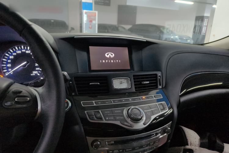 Used Infiniti Q70 2019 Q70L 2.0T Elite Edition Audio And AC Panel
