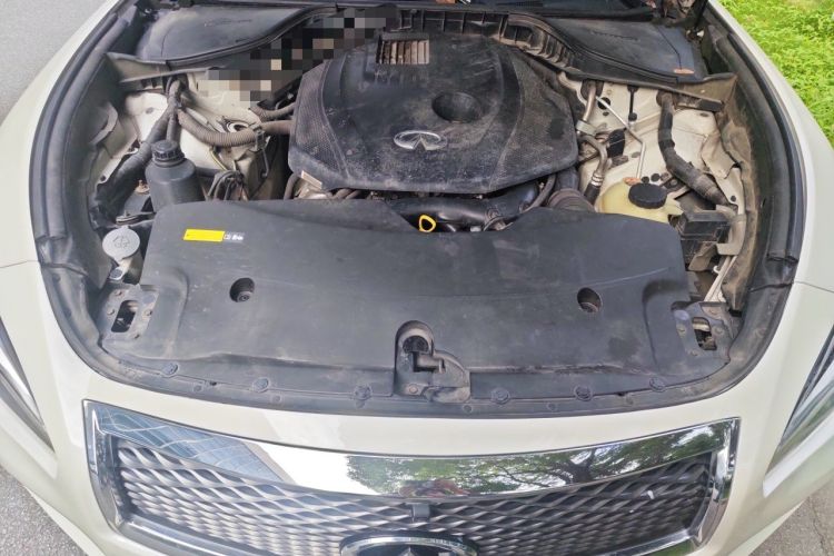 Used Infiniti Q70 2019 Q70L 2.0T Elite Edition Engine Bay