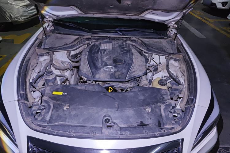 Used Infiniti Q70 2019 Q70L 2.0T Enjoyment Edition Engine Bay