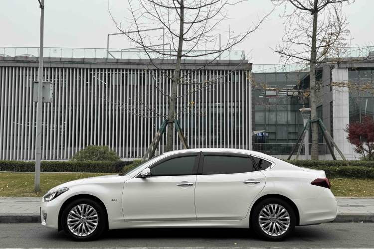 Used Infiniti Q70 2019 Q70L 2.0T Elite Plus Version Exterior 2