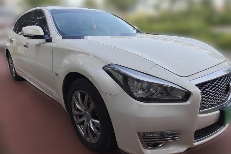Used Infiniti Q70 2019 Q70L 2.0T Elite Edition Front Right 45 Deg