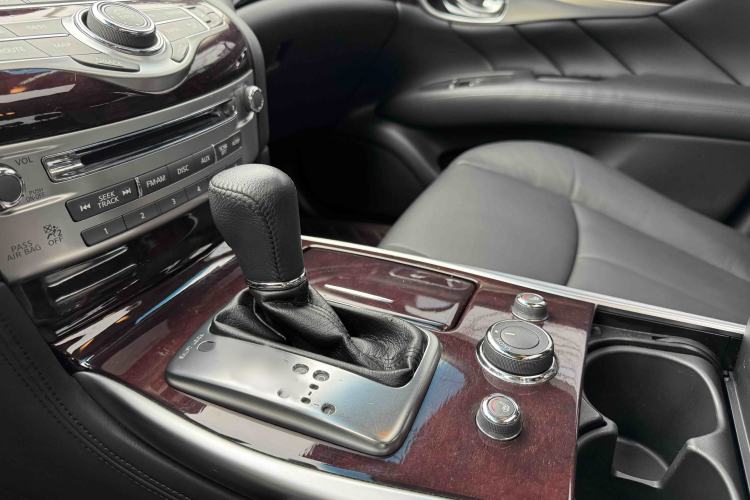 Used Infiniti Q70 2019 Q70L 2.0T Elite Plus Version Gear Lever