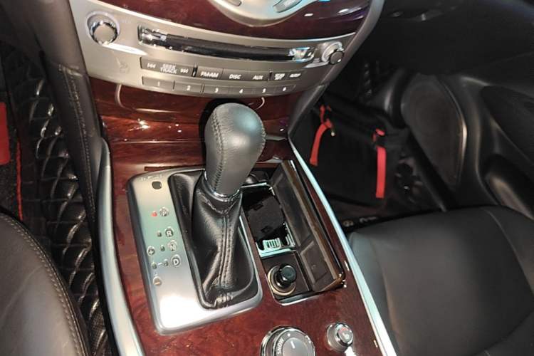 Used Infiniti Q70 2019 Q70L 2.0T Elite Plus Version Gear Lever
