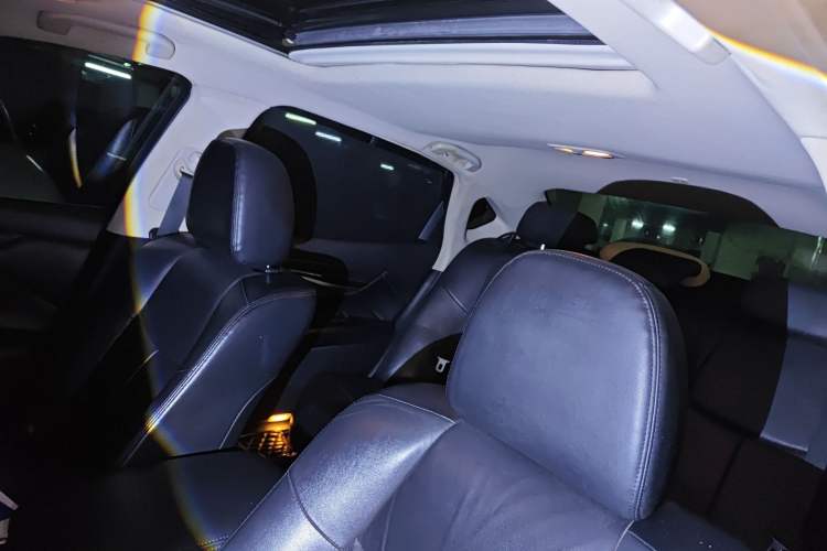 Used Infiniti Q70 2019 Q70L 2.0T Enjoyment Edition Headliner