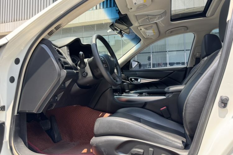 Used Infiniti Q70 2019 Q70L 2.0T Elite Edition Interior 7