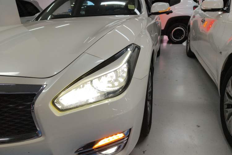Used Infiniti Q70 2019 Q70L 2.0T Elite Edition Left Front Headlight