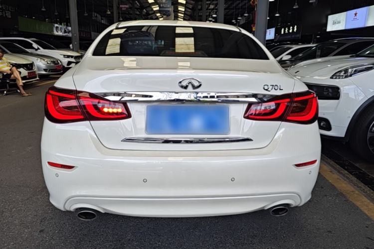 Used Infiniti Q70 2019 Q70L 2.0T Elite Plus Version Rear