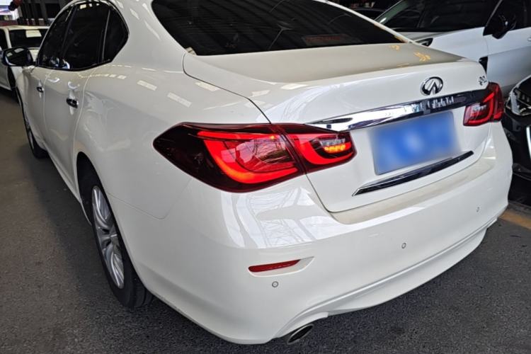 Used Infiniti Q70 2019 Q70L 2.0T Elite Plus Version Rear Left 45 Deg