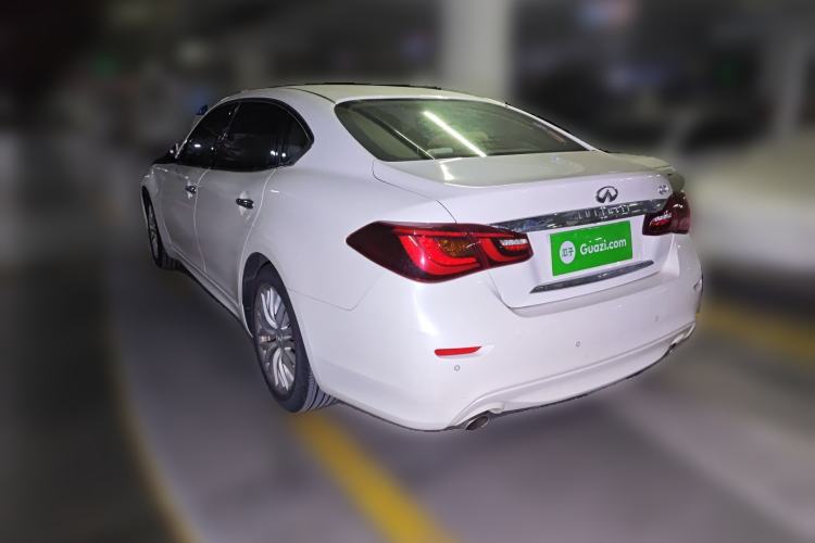 Used Infiniti Q70 2019 Q70L 2.0T Enjoyment Edition Rear Left 45 Deg