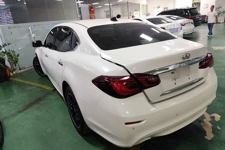 Used Infiniti Q70 2019 Q70L 2.0T Elite Plus Version Rear Left 45 Deg