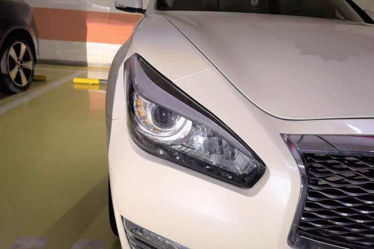 Used Infiniti Q70 2019 Q70L 2.0T Elite Edition Right Front Headlight