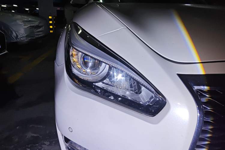 Used Infiniti Q70 2019 Q70L 2.0T Enjoyment Edition Right Front Headlight