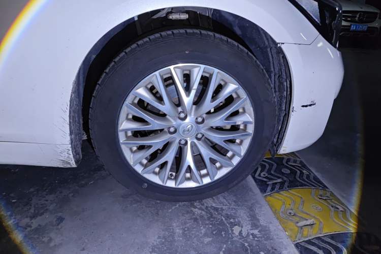 Used Infiniti Q70 2019 Q70L 2.0T Enjoyment Edition Right Front Wheel Hub