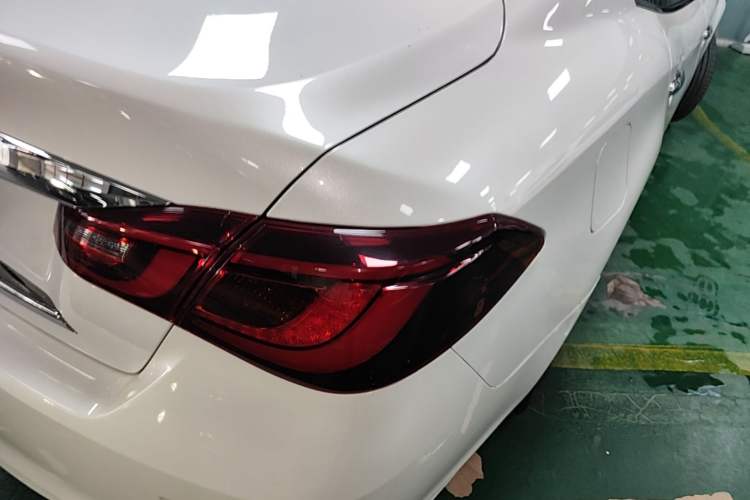 Used Infiniti Q70 2019 Q70L 2.0T Elite Plus Version Right Rear Taillight