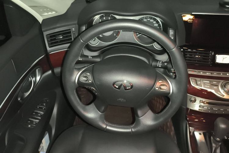 Used Infiniti Q70 2019 Q70L 2.0T Elite Edition Steering Wheel