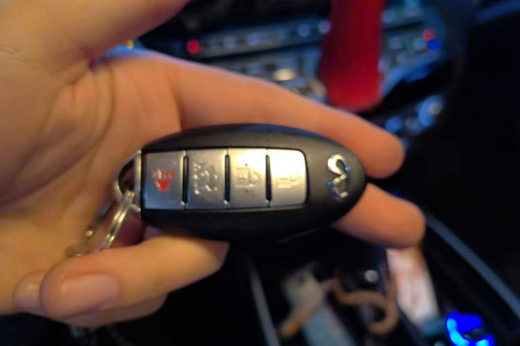 Used Infiniti Q70 2019 Q70L 2.0T Elite Edition Vehicle Key