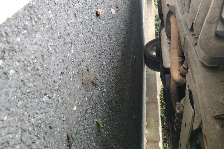 Used Infiniti QX 2011 QX56 Chassis Front Right