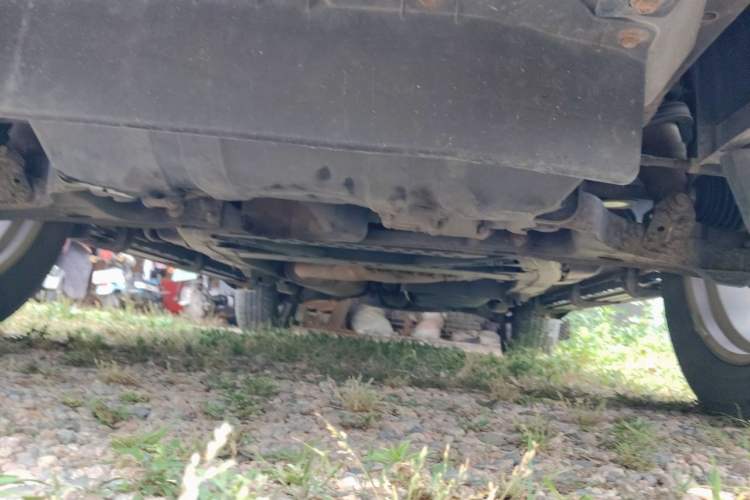 Used Infiniti QX 2011 QX56 Chassis Front
