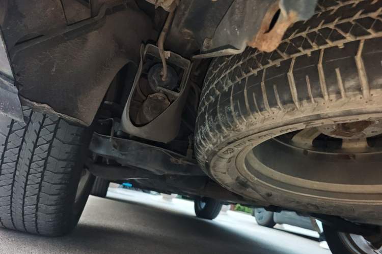 Used Infiniti QX 2011 QX56 Chassis Rear Left