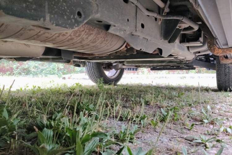 Used Infiniti QX 2011 QX56 Chassis Rear Right