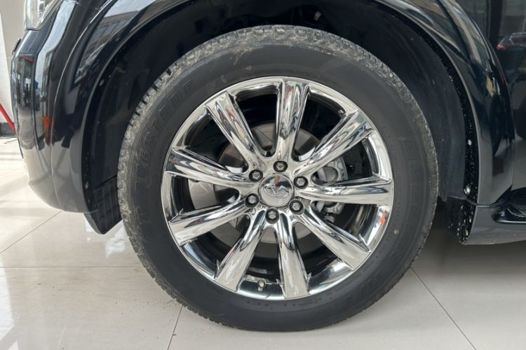 Used Infiniti QX 2011 QX56 Exterior 3