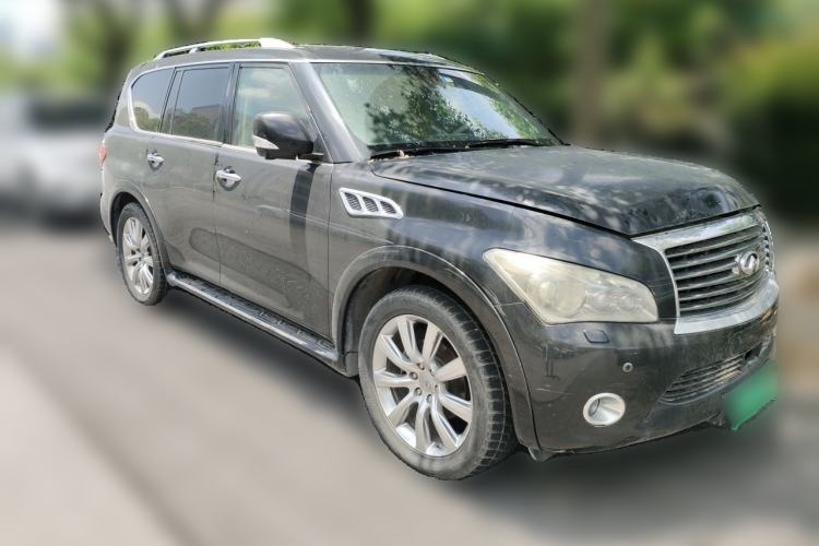 Used Infiniti QX 2011 QX56 Front Right 45 Deg